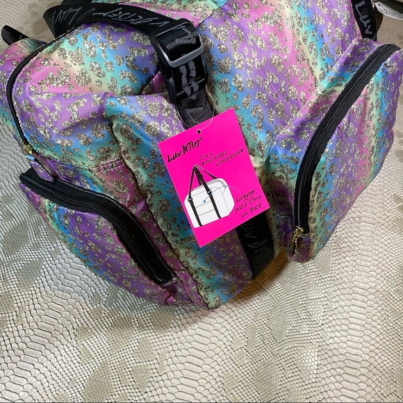 Betsey Johnson packable weekender bag - Picture 7 of 7